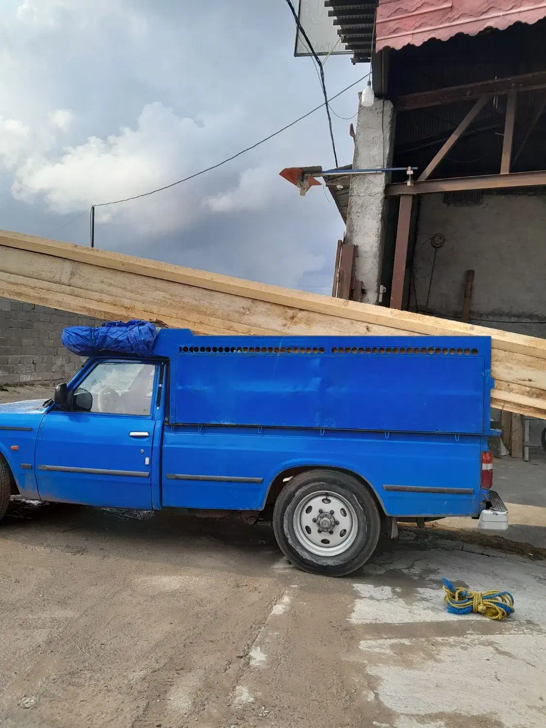 نیسان ۸۵ دو گانه کارخانه|خودرو سواری و وانت|رشت, ولکس|دیوار