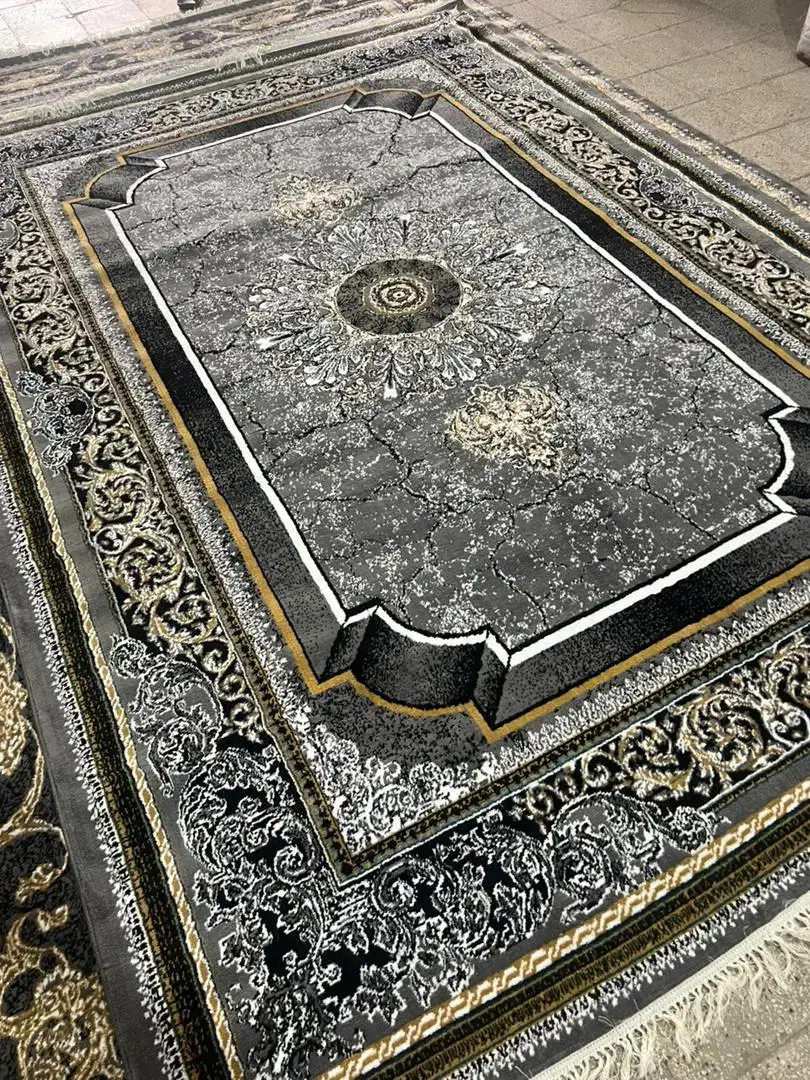 فرش کاخ نشین ۷۰۰شانه لاکی افشان پرگل|فرش|بوشهر, |دیوار