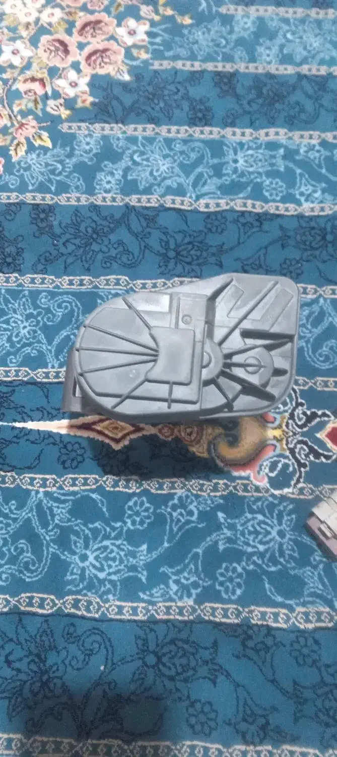 دریچه گاز برقی تیوفایو و اگزوز|قطعات یدکی و لوازم جانبی|سنندج, |دیوار