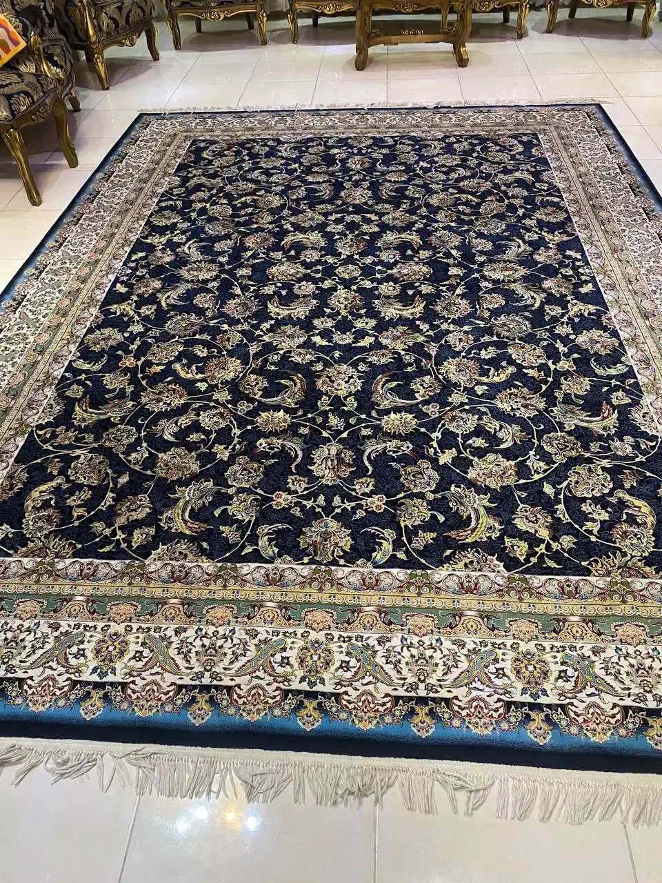 فرش افشار زرینه یک تخته 12 متری شاه عباسی|فرش|سنندج, |دیوار