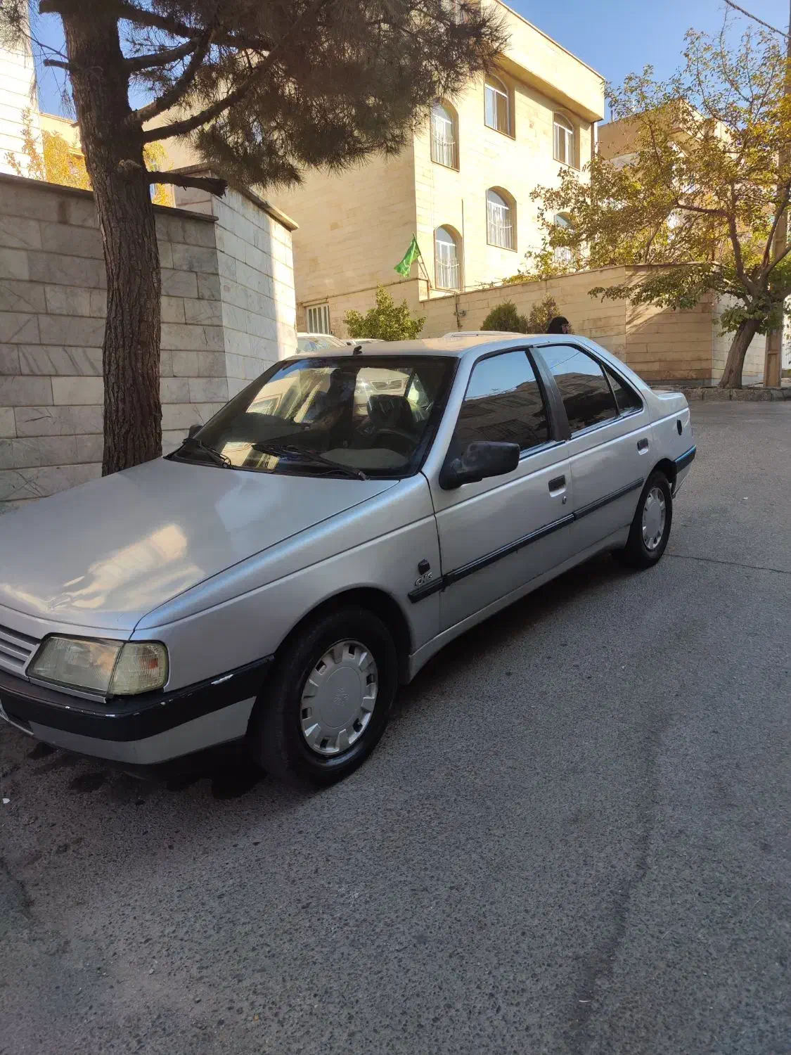 405 مدل نود دوگانه .. تمام رنگ تا اخر بخون|خودرو سواری و وانت|همدان, |دیوار