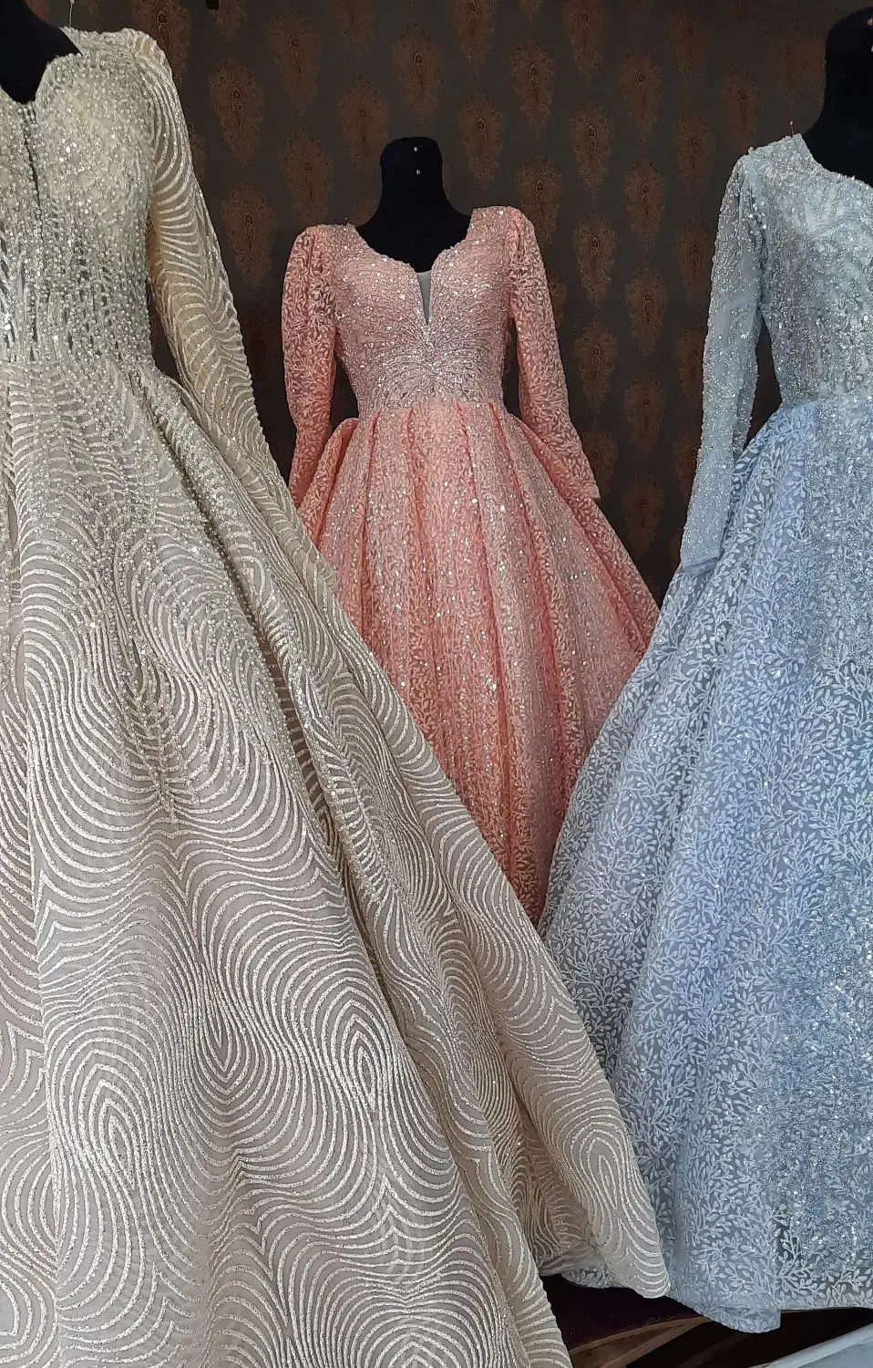 مزون لباس عروس|لباس|یزد, |دیوار