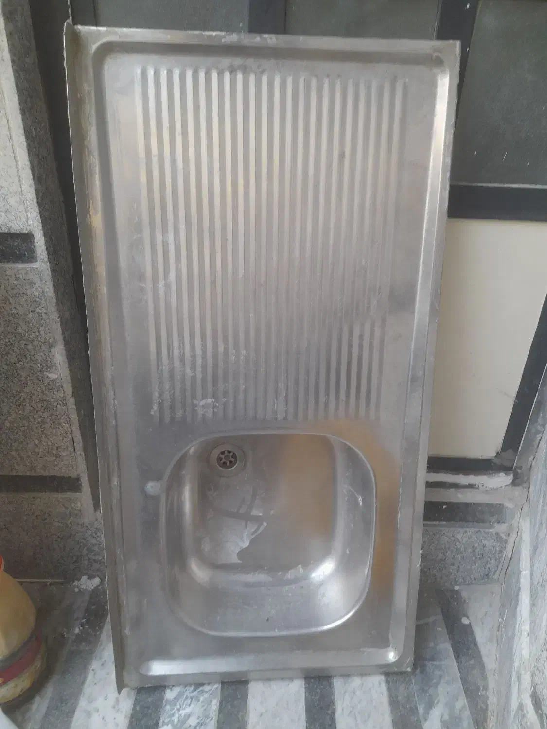 سینگ ظرفشویی|مصالح و تجهیزات ساختمان|خرم‌آباد, |دیوار