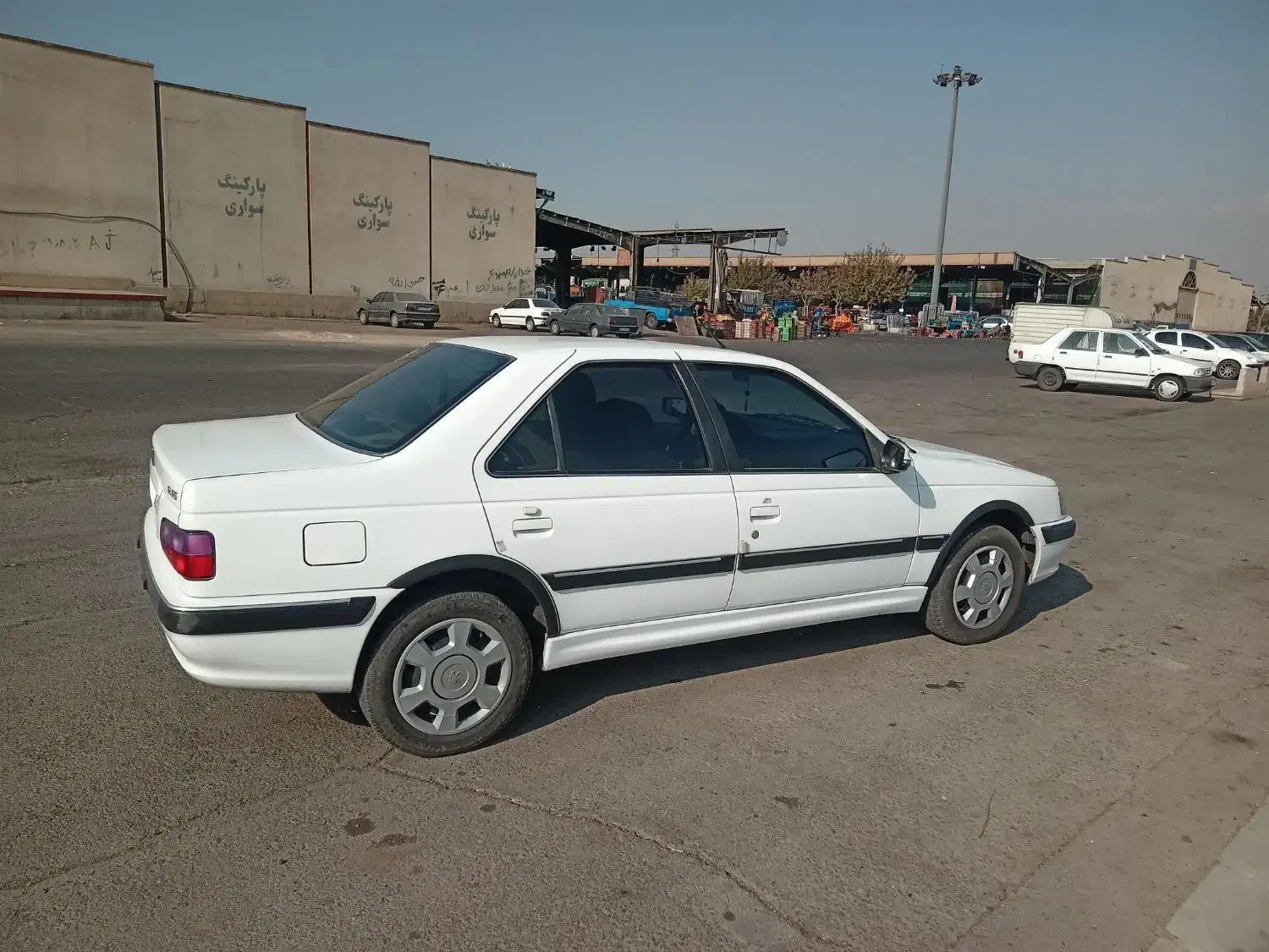 پرشیا ۱۴۰۱ بیرنگ|خودرو سواری و وانت|تهران, میدان میوه و ترهبار مرکزی|دیوار