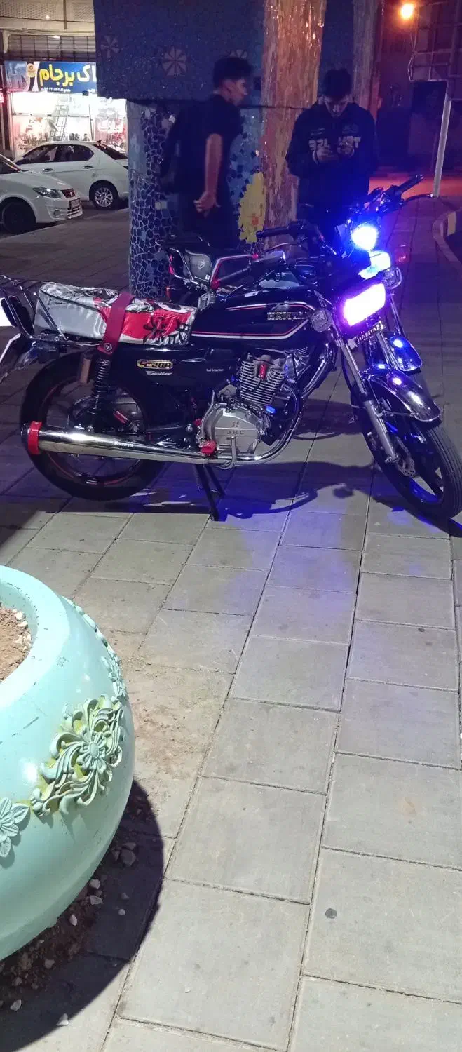 متورهمتاز200سی سی|موتورسیکلت|ارومیه, |دیوار