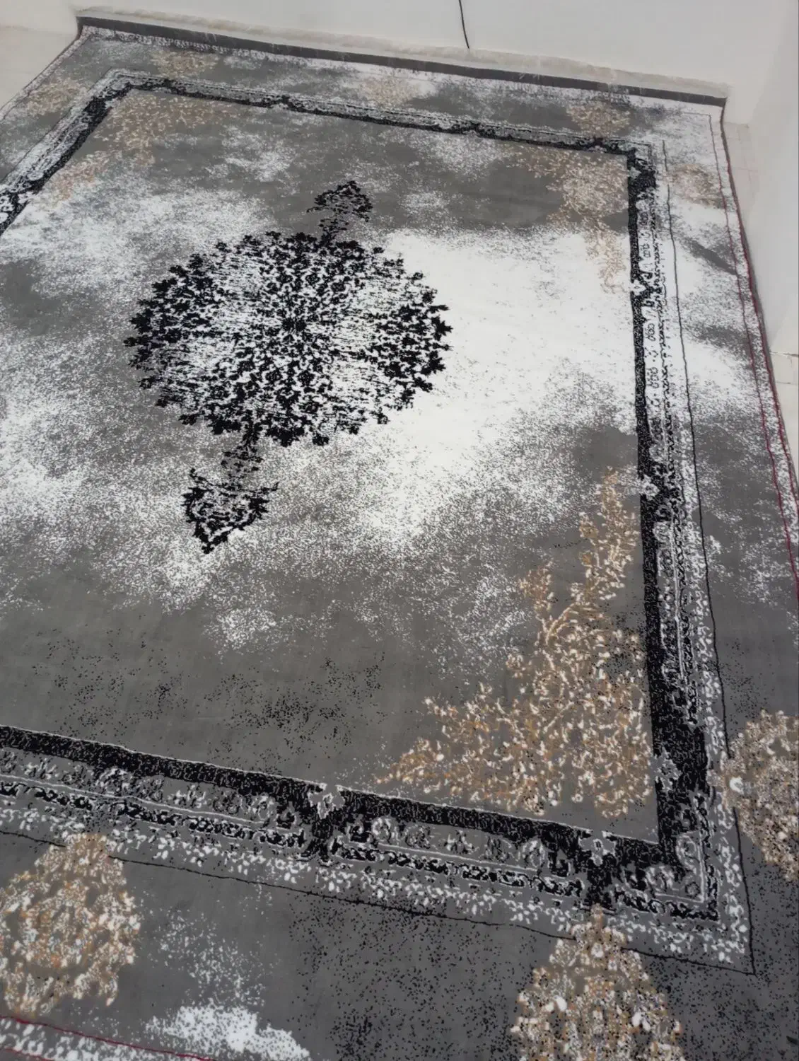 فرش 700 شونه دست نخورده نو|فرش|پاکدشت, پاکدشت (مامازند)|دیوار