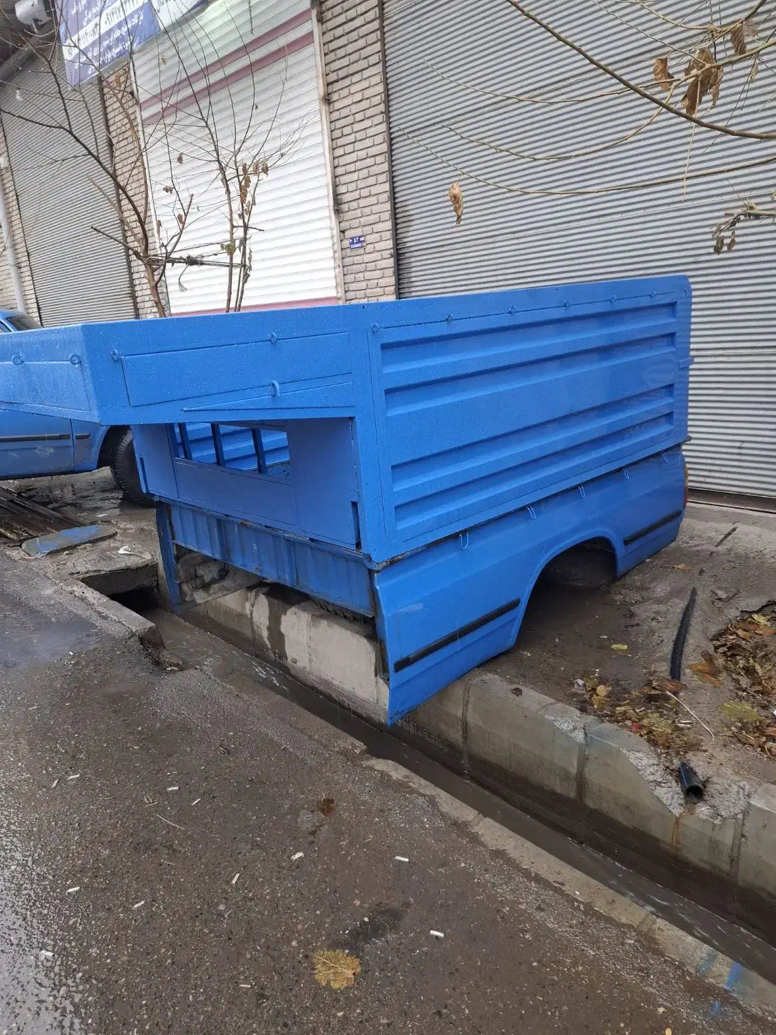 اطاق و کف نیسان دوگانه کارخانه|قطعات یدکی و لوازم جانبی|باسمنج, |دیوار