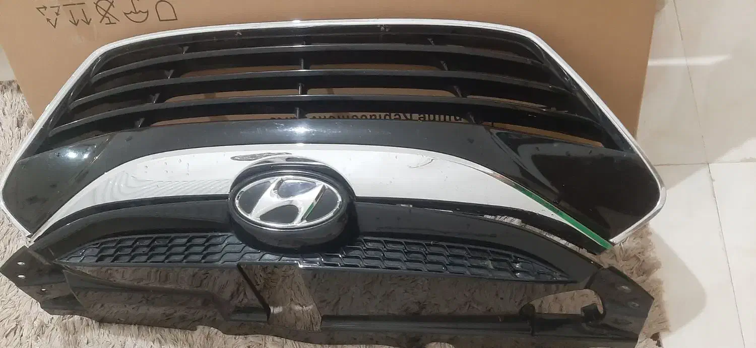 جلو پنجره توسان|قطعات یدکی و لوازم جانبی|تهران, میدان میوه و تره‌بار مرکزی|دیوار