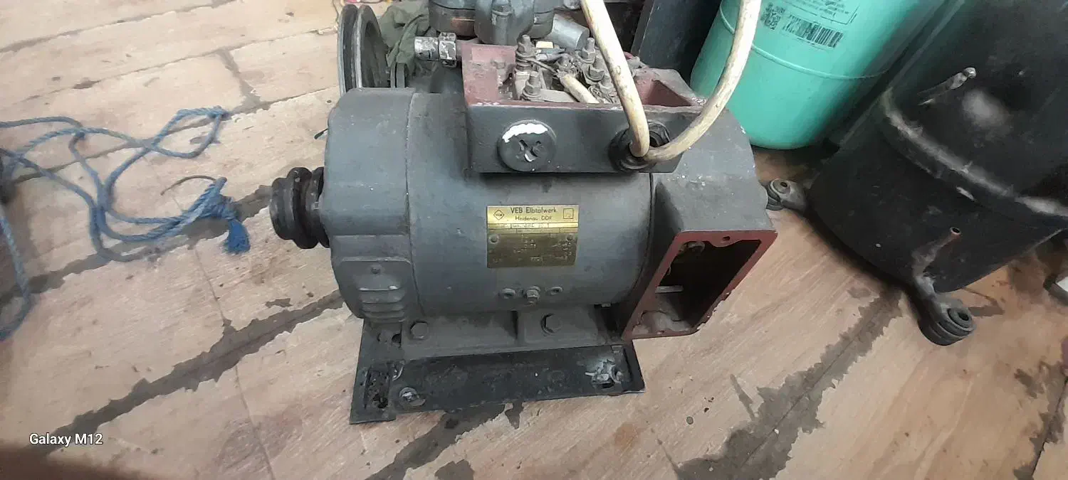 دینام ۲۴ ولت وکولر۳۰۰۰۰ پیستونی|کولر گازی و فن‌کوئل|قدس, شهر‌قدس|دیوار