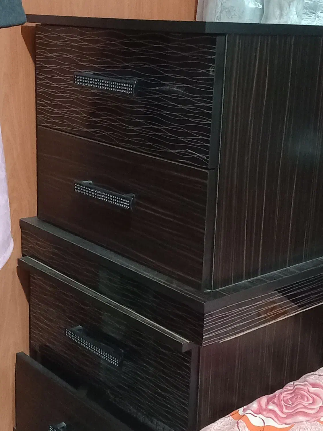 تخت ام دی اف|تخت و سرویس خواب|رشت, پاره بیجار|دیوار