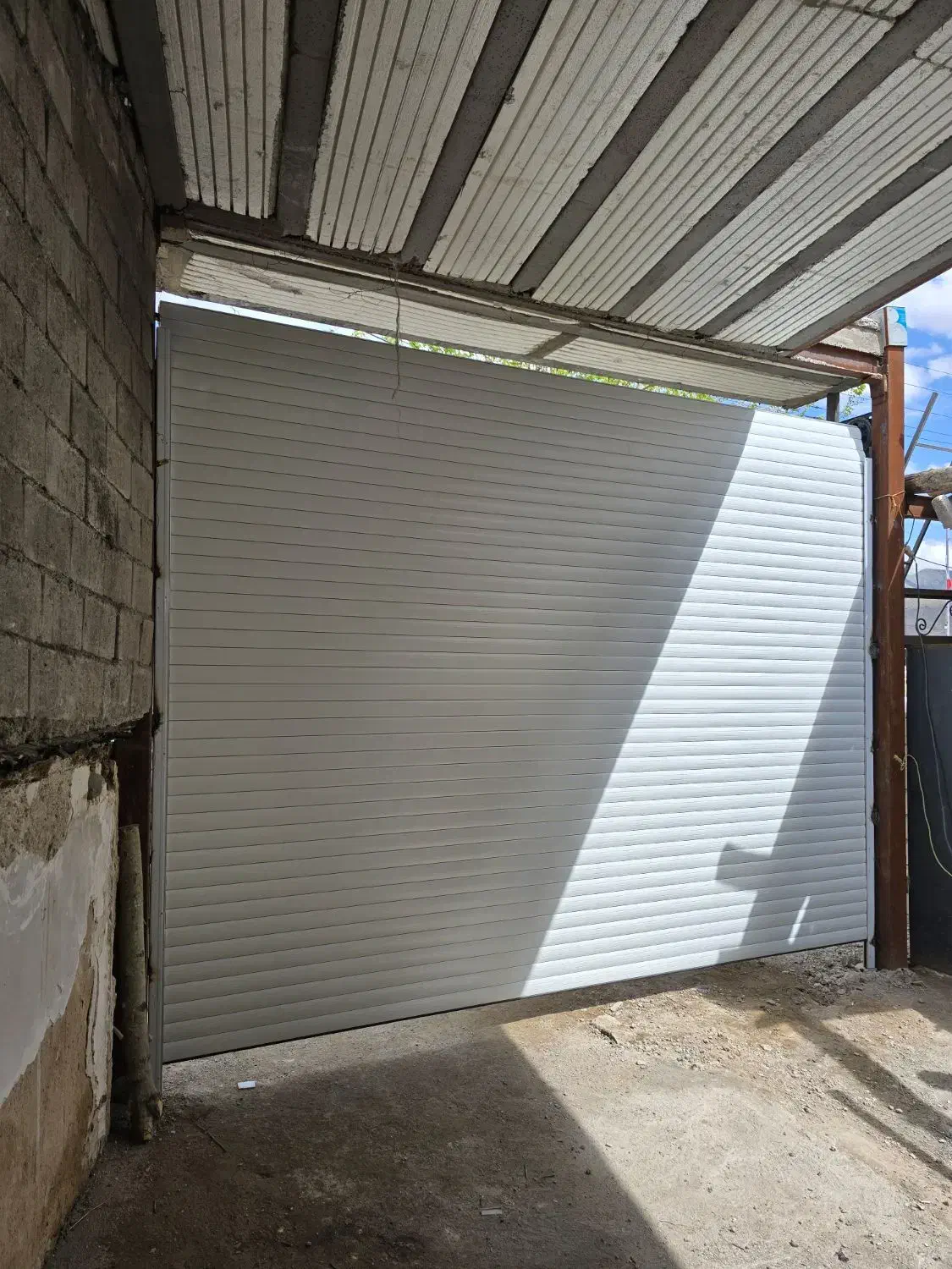 کرکره برقی دوربین|خدمات پیشه و مهارت|میانه, |دیوار