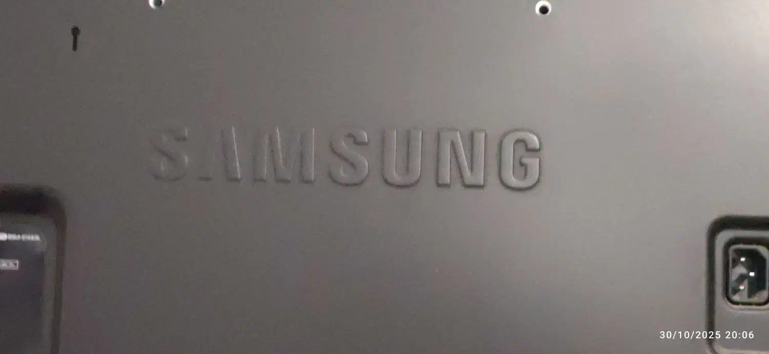 تلویزیون ال سی دی سامسونگ ۳۲ اینچ|تلویزیون و پروژکتور|اصفهان, بابوکان|دیوار