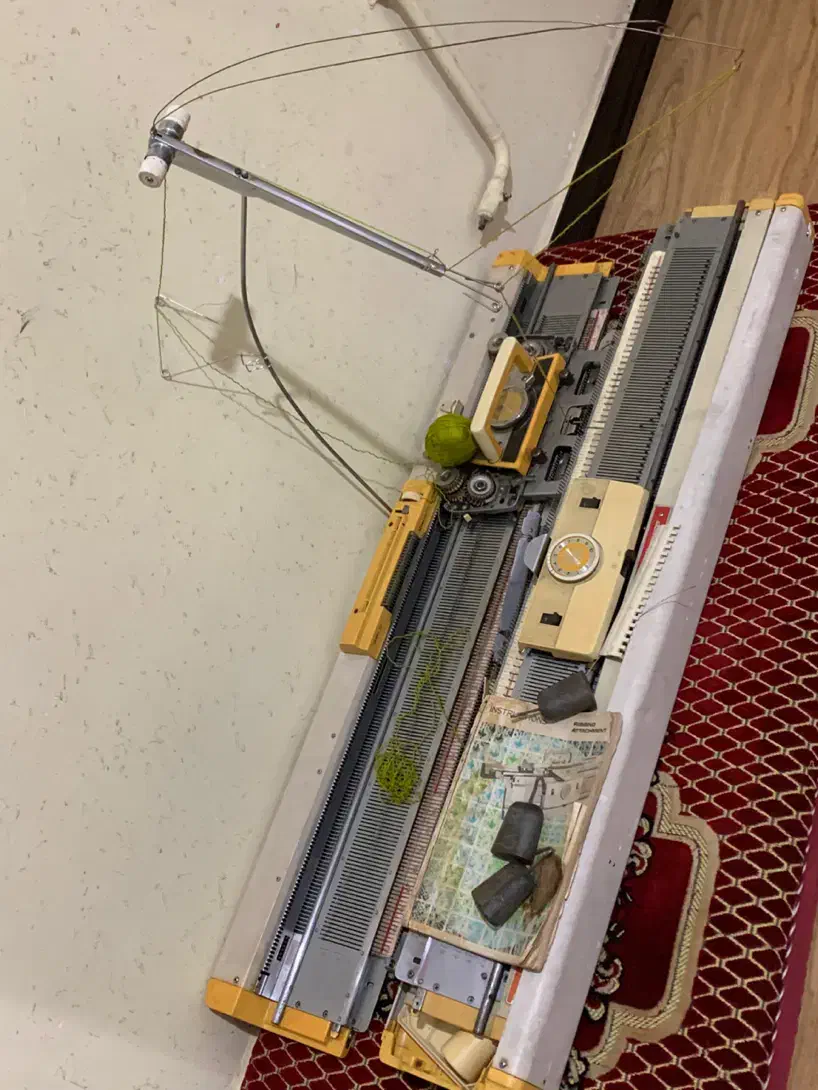 دستگاه بافت|چرخ خیاطی و ریسندگی|پارس‌آباد, |دیوار