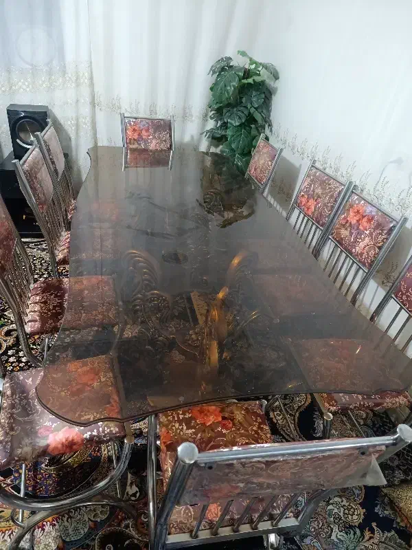 میز ناهار خوری شیک و نو ده نفره|میز و صندلی غذاخوری|حمیدیا, |دیوار