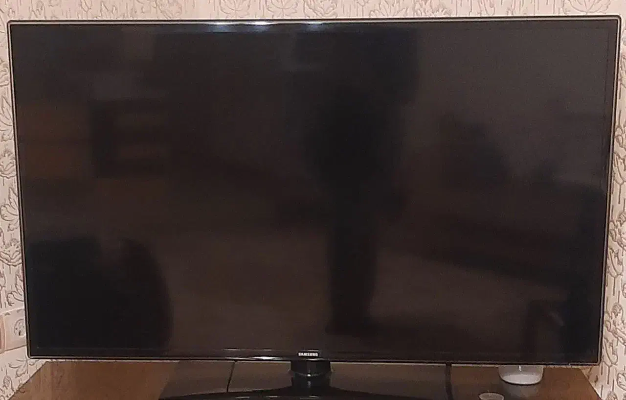 تلویزیون 46 اینچی سامسونگ دسته دوم|تلویزیون و پروژکتور|فریدونکنار, |دیوار