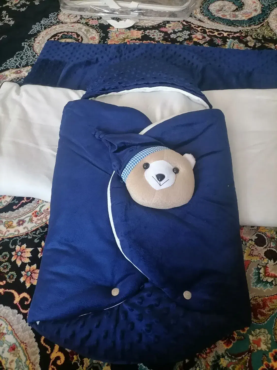 سرویس خواب مخملی باطرح خرس|تخت و سرویس خواب|قم, علی آباد سعدگان|دیوار