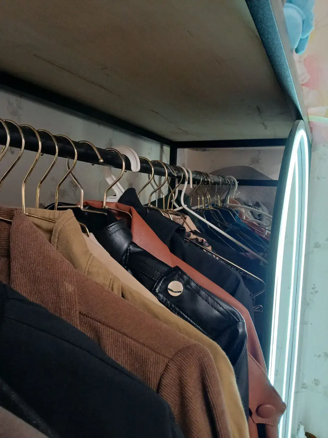 رگال جا دار با آینه|جاکفشی، کمد، دراور|قم, بکایی|دیوار