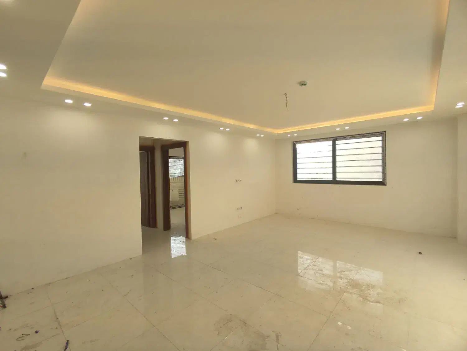 ۹۵ متری/کلید نخورده/بلوار تابنده|فروش آپارتمان|کاشان, امیرکبیر|دیوار