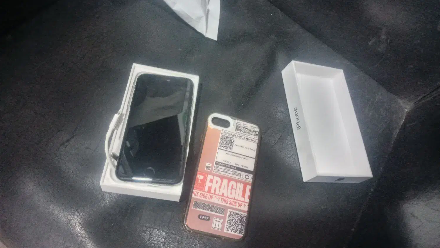 ایفون se مدل 2020|موبایل|تهران, سعادت‌آباد|دیوار