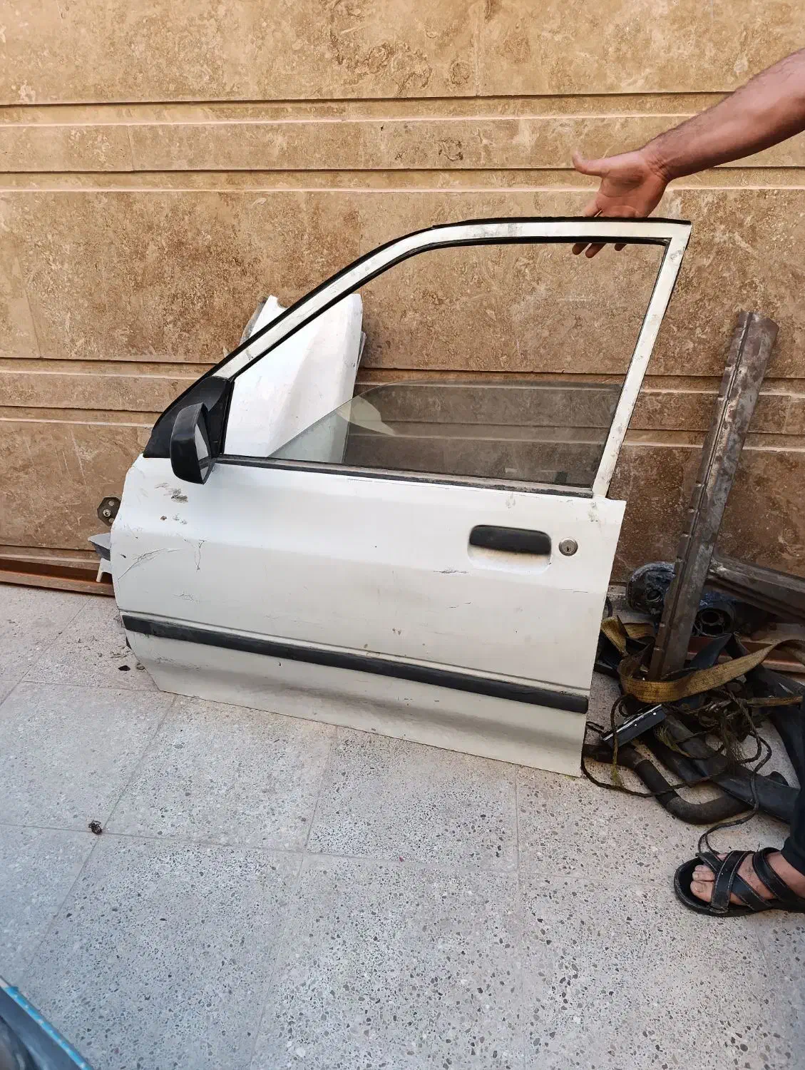 درب وگلگیرپراید|قطعات یدکی و لوازم جانبی|شیراز, شهرک دارایی|دیوار