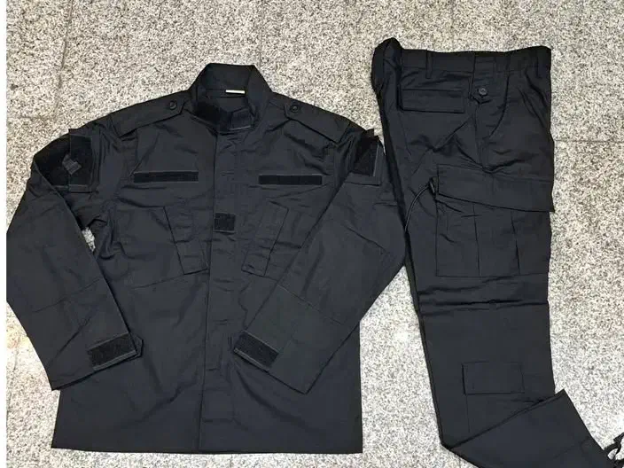 فروش انواع لباس و پوتین کوهنوردی|کیف، کفش، کمربند|لنگرود, |دیوار