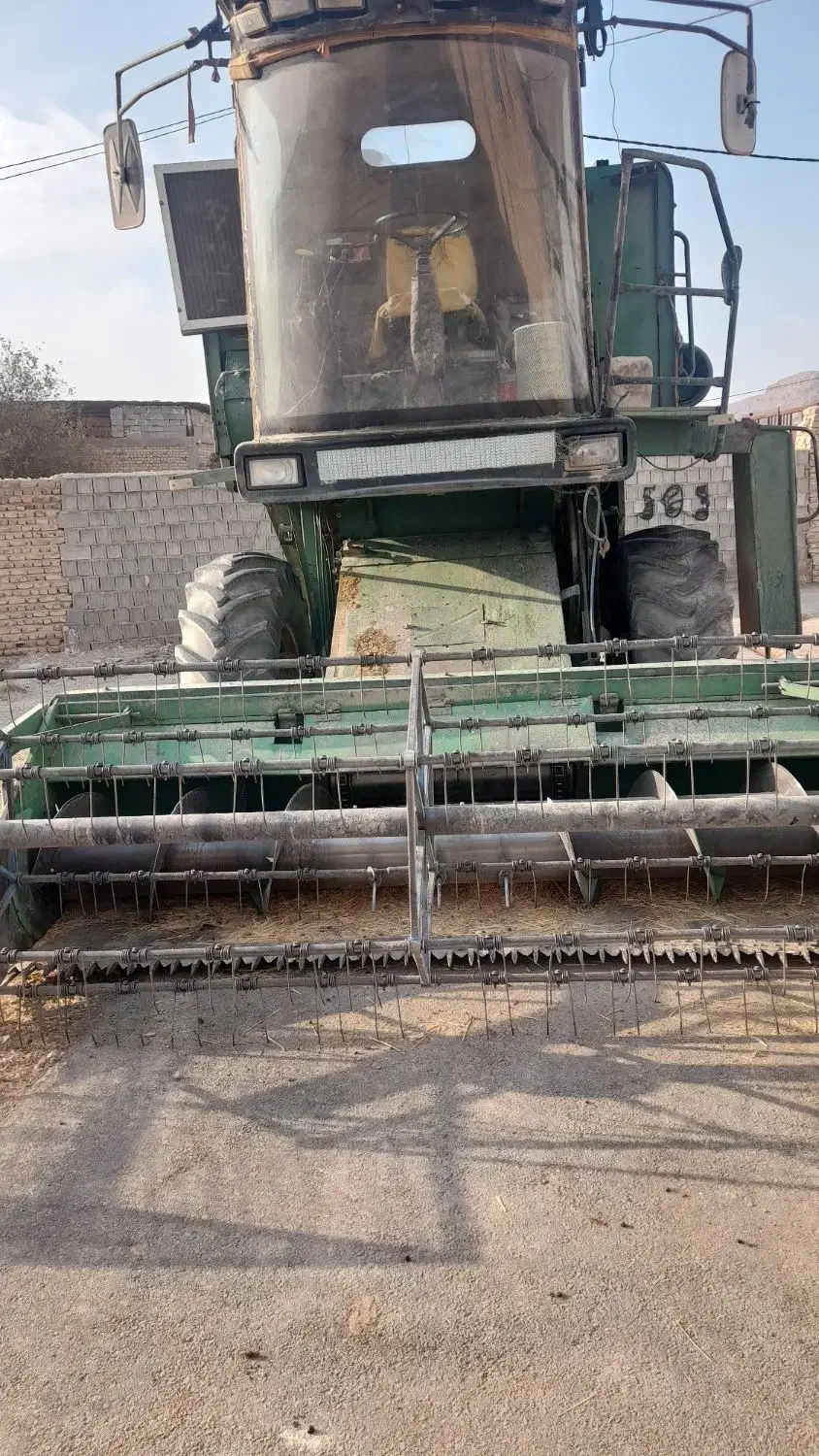 کمباین ۸۶ موتور مشکی|خودرو سنگین|مرودشت, محمد آباد|دیوار