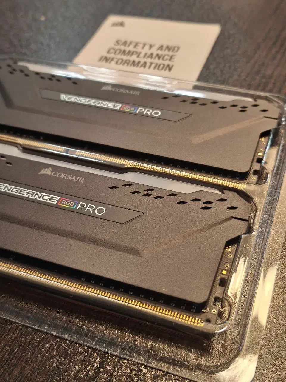 رم کورسیر vengeance RGB pro|قطعات و لوازم جانبی رایانه|تهران, شهرک آزمایش|دیوار