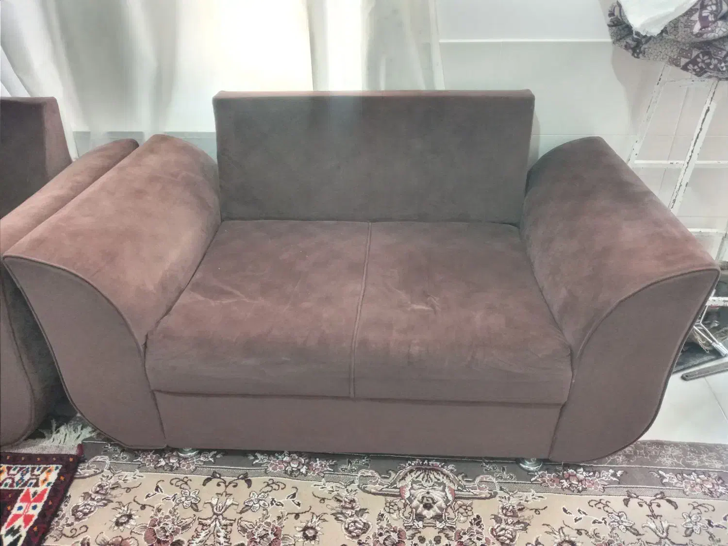 مبل ۵نفره|مبلمان خانگی و میز عسلی|شیراز, کفترک|دیوار