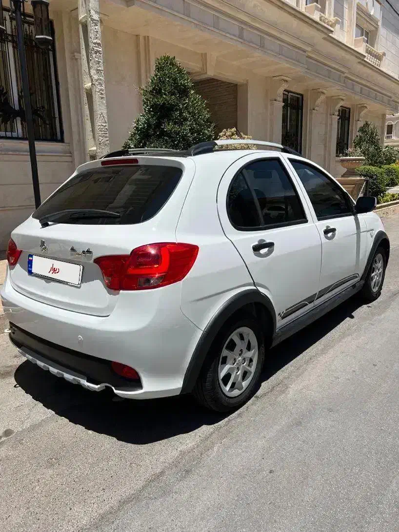 کوییک ار ۴۰۲ فابریک|خودرو سواری و وانت|شیراز, ستارخان|دیوار