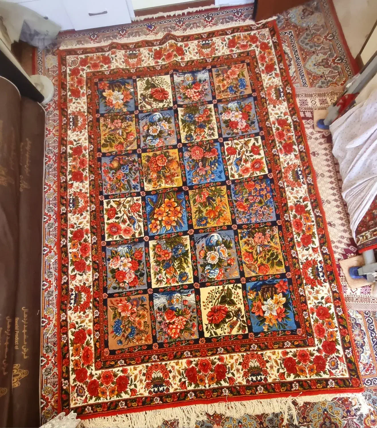 فرش دستباف|فرش|اصفهان, سرشبادران|دیوار