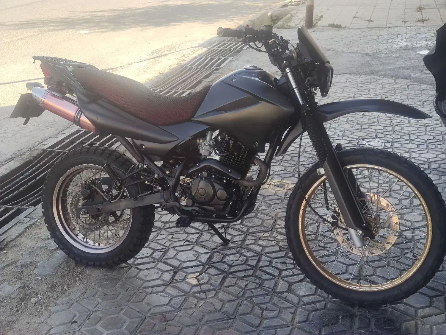 تریل مدل ۸۶ وارداتی طرح سوزوکی ۲۰۰ سیسی|موتورسیکلت|صائین قلعه, |دیوار