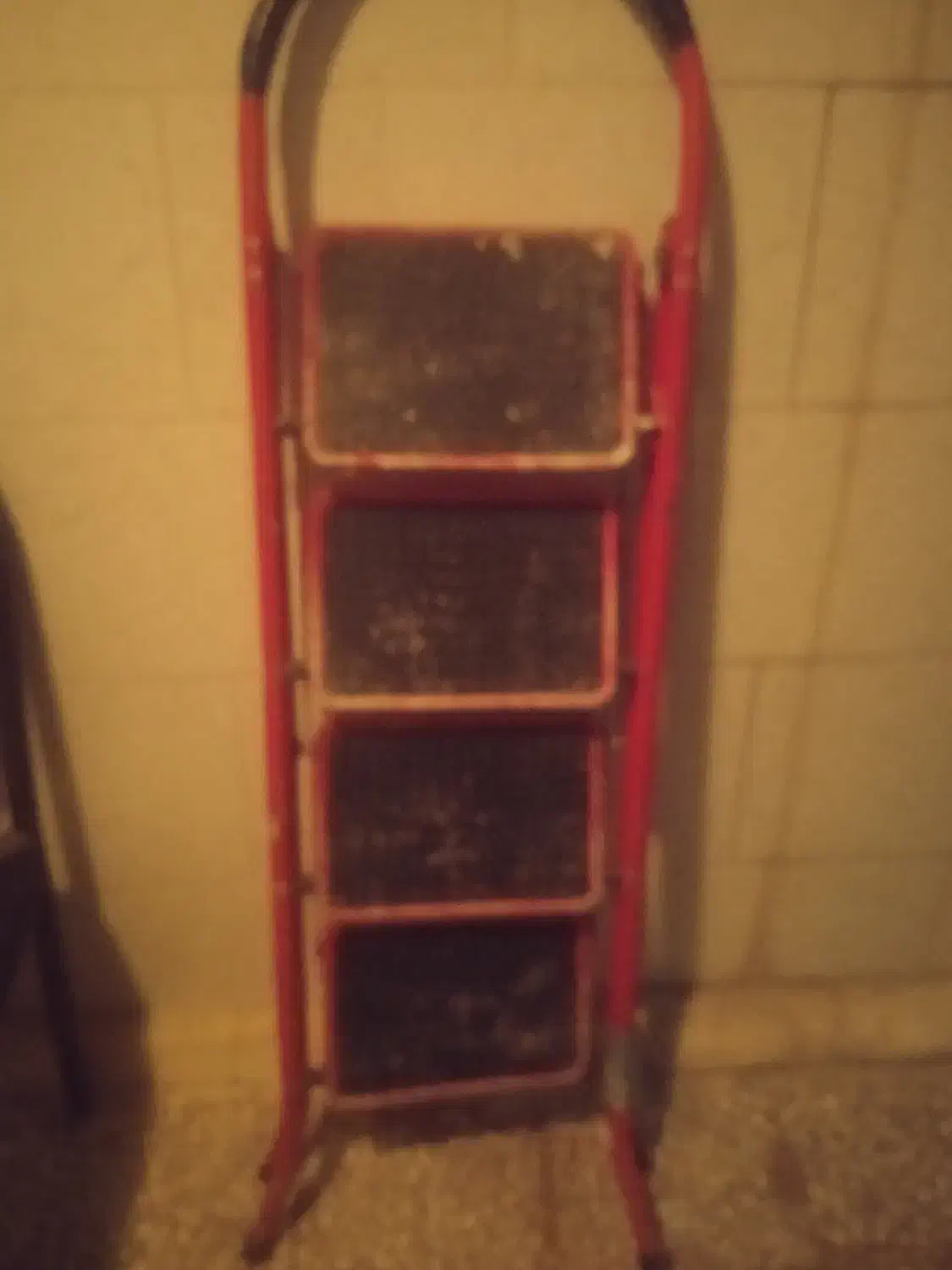 نردبان بنایی فروشی|مصالح و تجهیزات ساختمان|اصفهان, قائمیه|دیوار