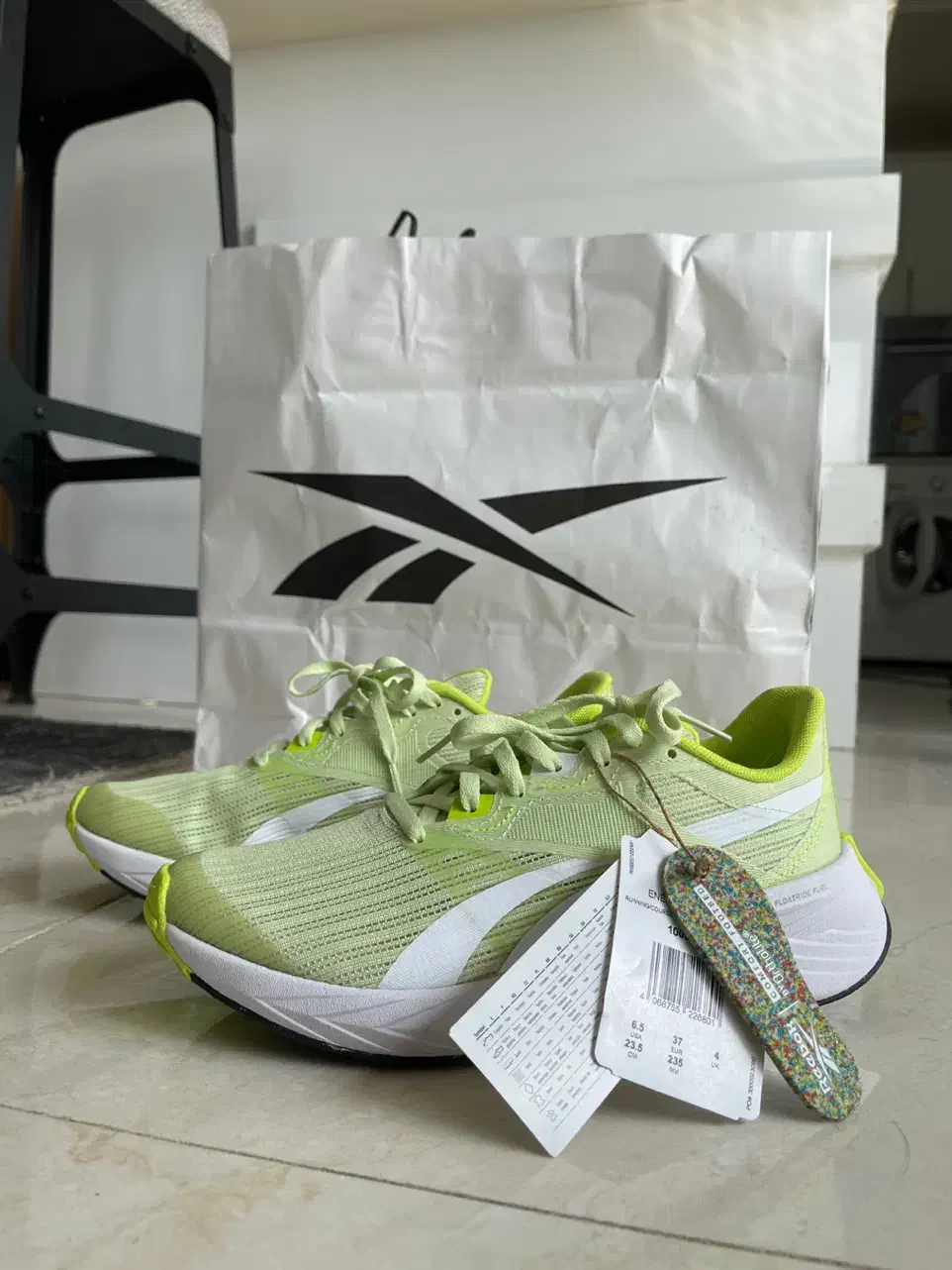 کفش Reebok|کیف، کفش، کمربند|شیراز, قدوسی شرقی|دیوار
