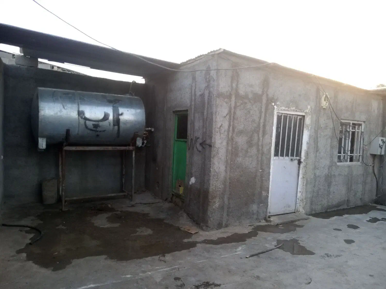 سالن کارگاهی جهت اجاره|اجارهٔ دفتر صنعتی، کشاورزی، تجاری|ماهدشت, |دیوار