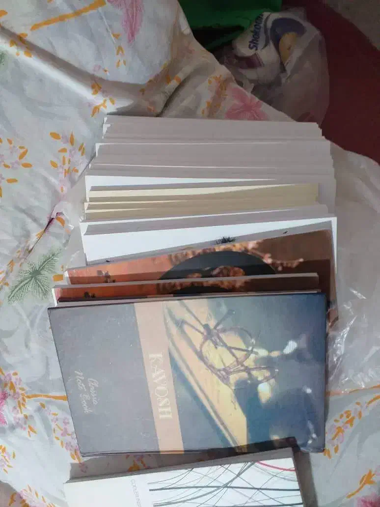 فروش دفتر ۴۰ و ۶۰ و ۱۰۰برگ|لوازم التحریر|فولادشهر, B4|دیوار