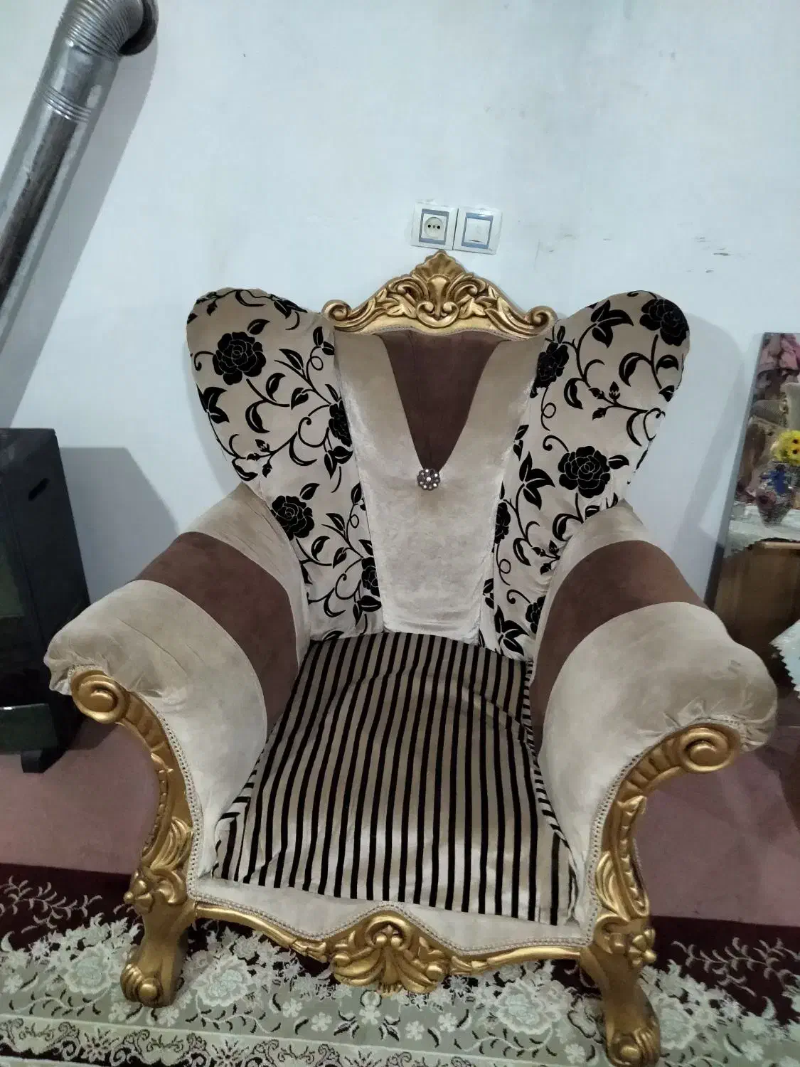 فروش فوری مبل سلتنطی به قیمت مناسب|مبلمان خانگی و میز عسلی|اردبیل, |دیوار