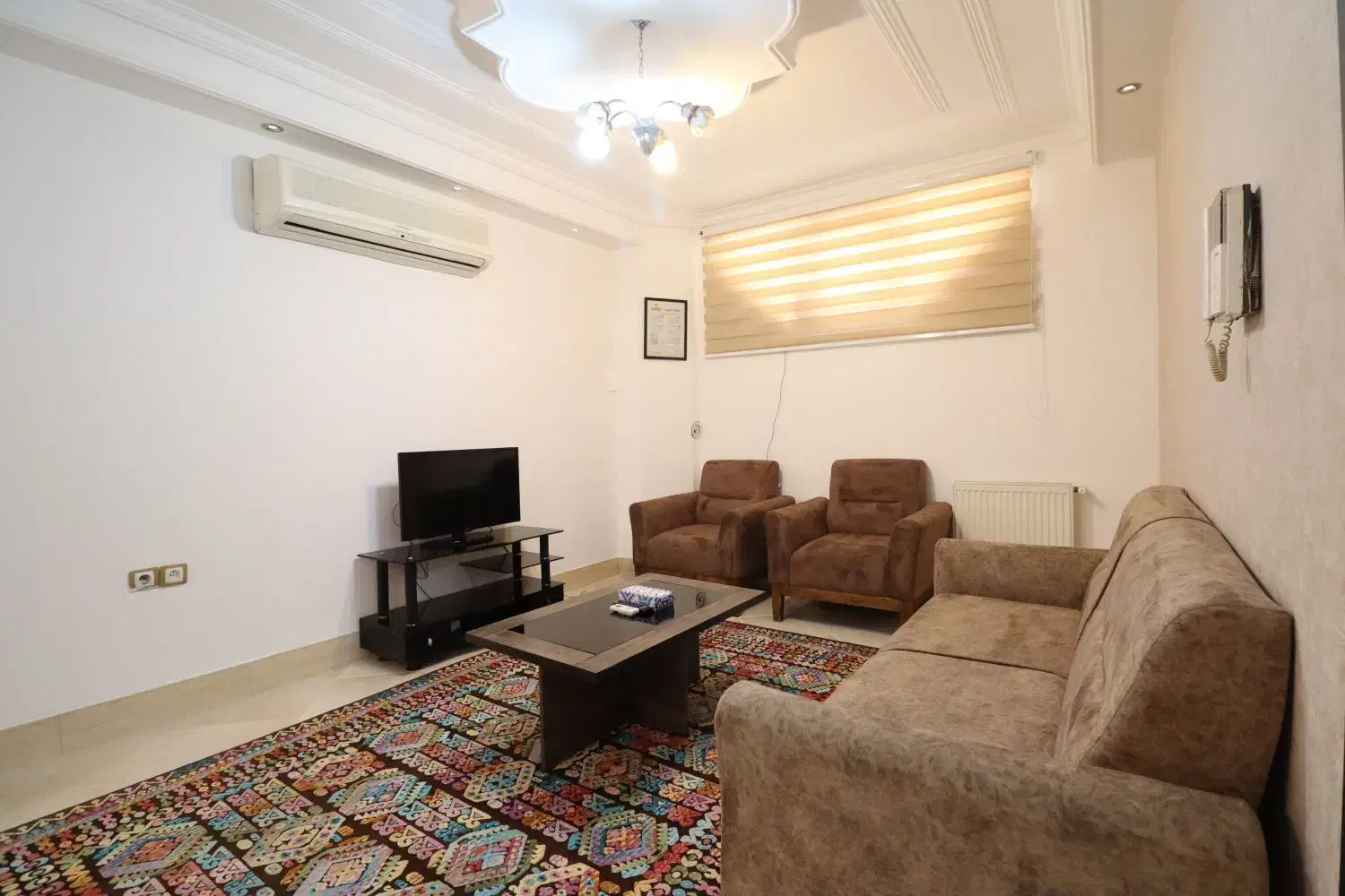 اجاره سوئیت آپارتمان دوخوابه|اجارهٔ کوتاهمدت آپارتمان و سوئیت|شیراز, قدوسی شرقی|دیوار