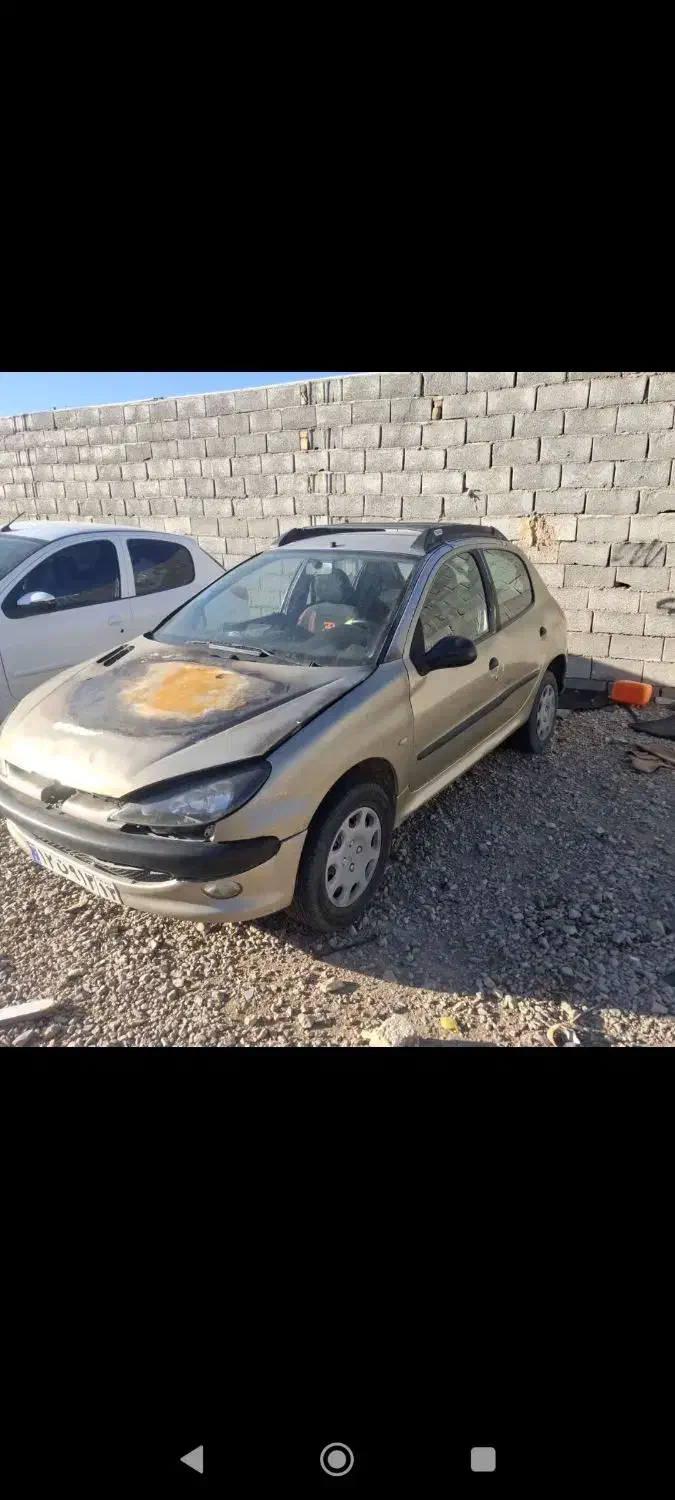 206 تصادفی|خودرو سواری و وانت|خمینی‌شهر, |دیوار