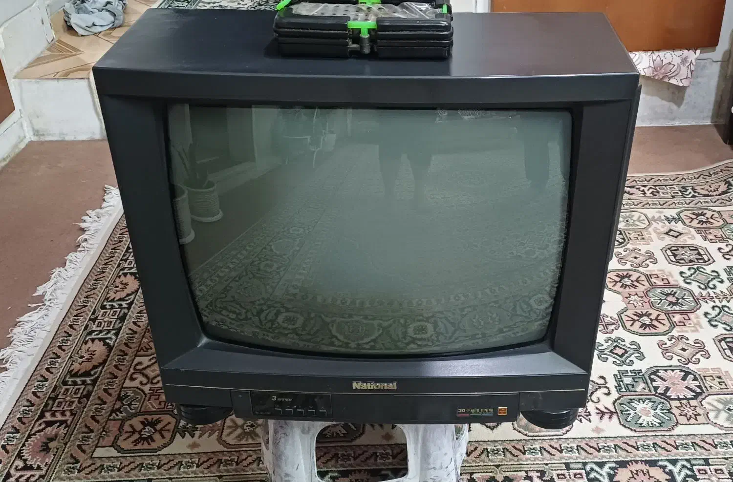 تلویزیون|تلویزیون و پروژکتور|حمیدیا, |دیوار