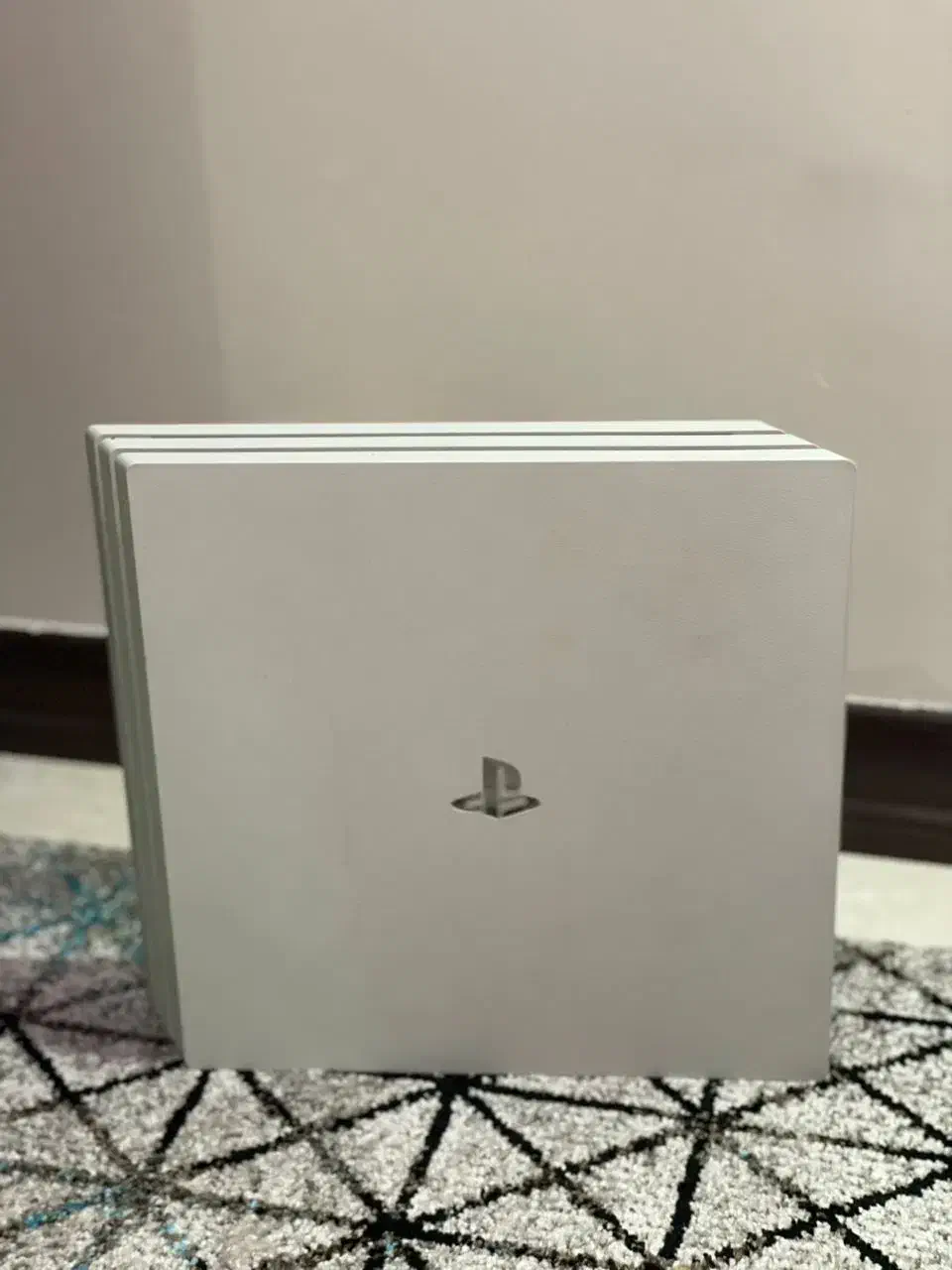 دستگاهPS4pro|کنسول، بازی ویدئویی و آنلاین|قدس, شهرقدس|دیوار