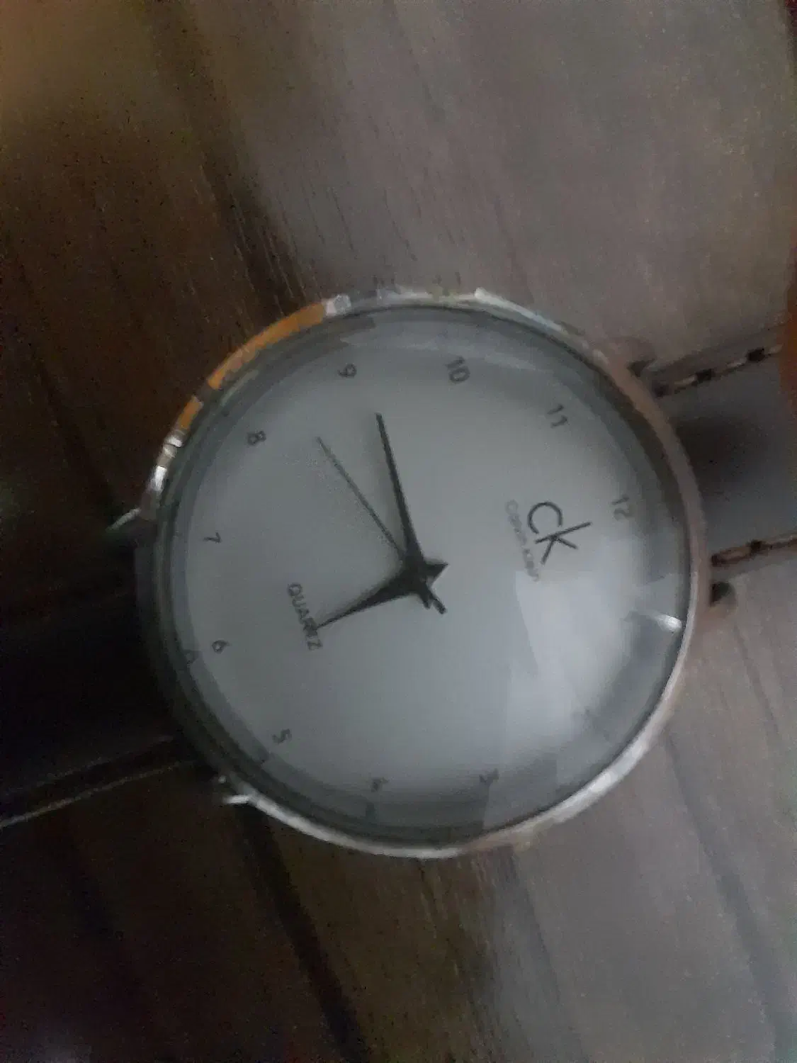 ساعت مچی عقربه ای سفید|ساعت|کاشان, فاز ۲ ناجی آباد|دیوار