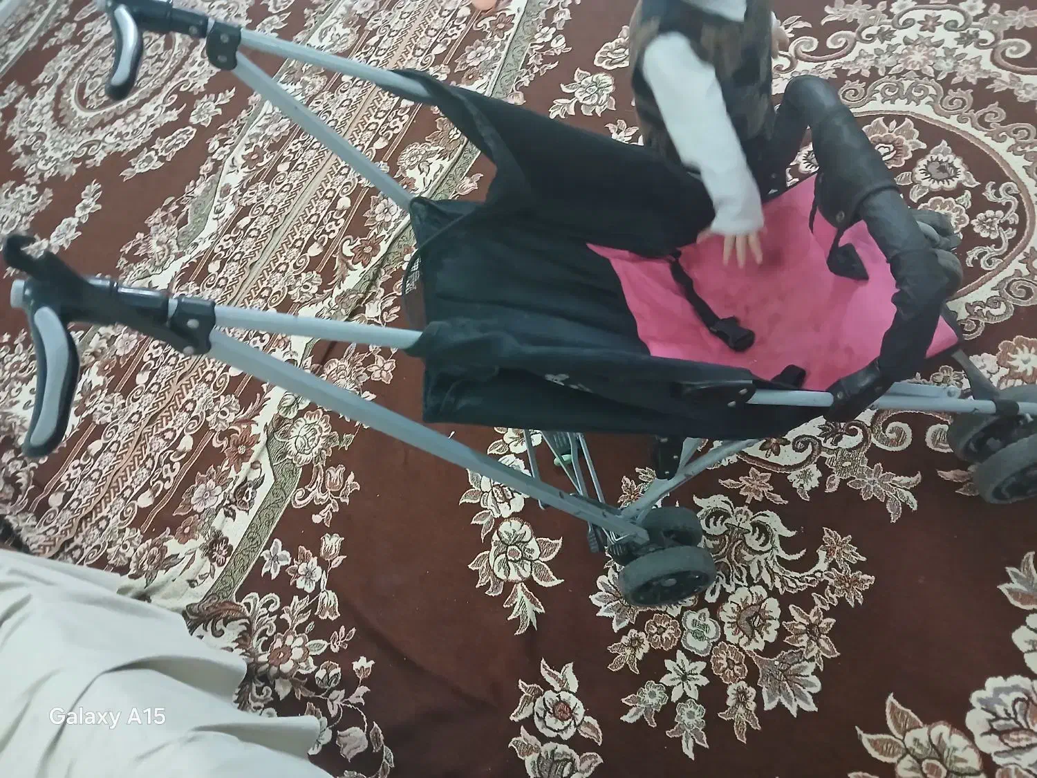 کالسکه عصایی|کالسکه و لوازم جانبی|قم, زاویه|دیوار