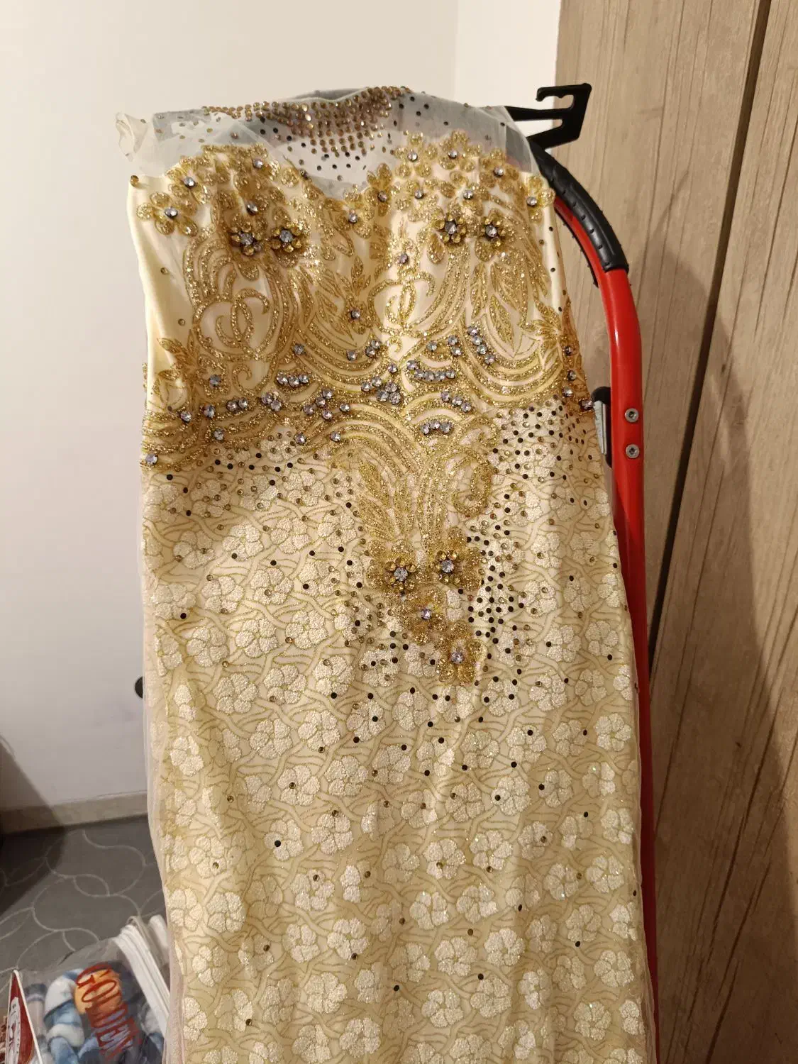 لباس مجلسی|لباس|سقز, |دیوار