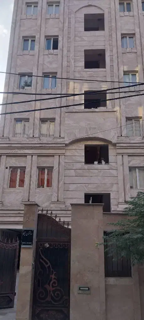 آپارتمان ۱۳۰ متر ۳ خواب ۲ پارکینگ سندی نوساز|فروش آپارتمان|تهران, نیروی هوایی (پیروزی)|دیوار