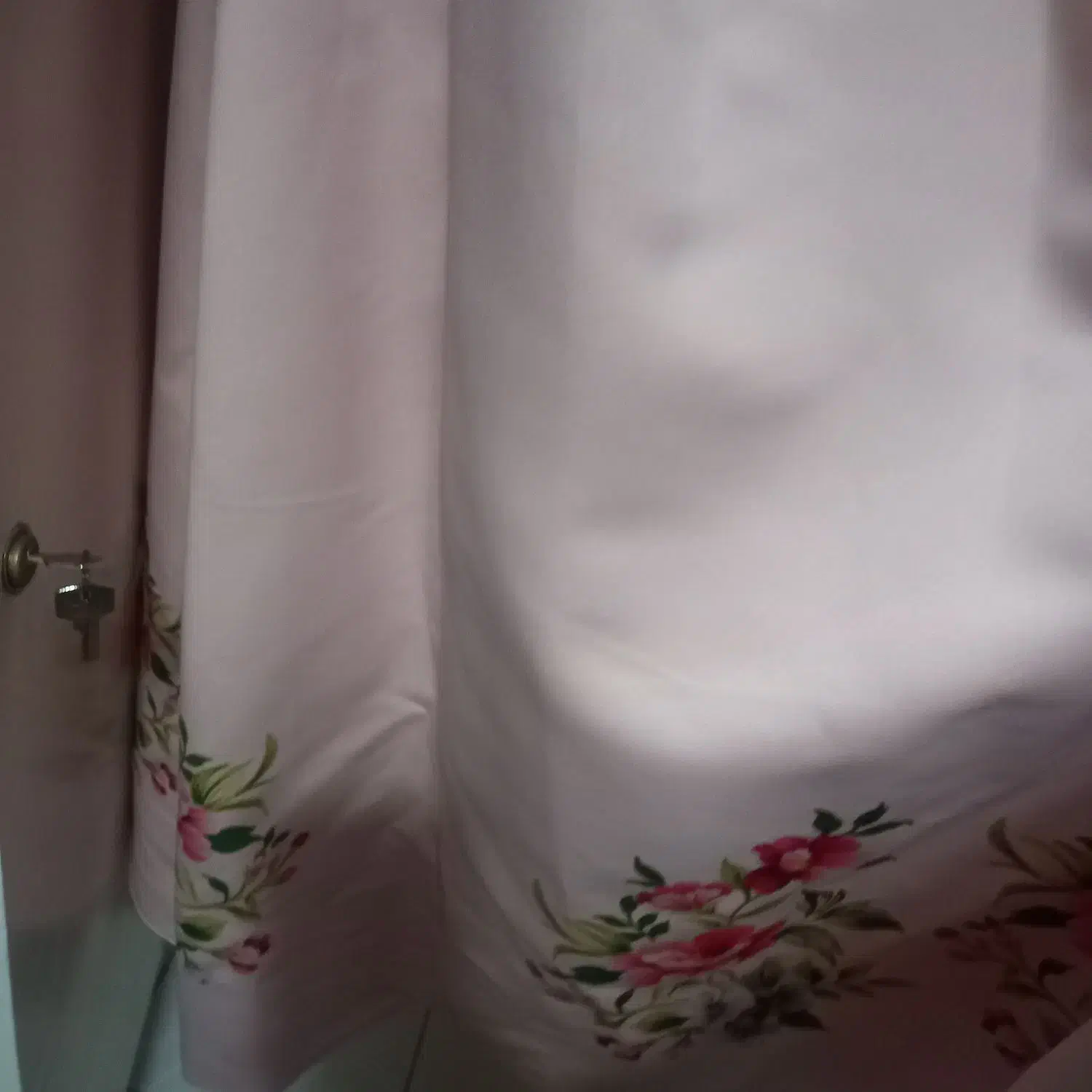 لباس مجلسی|لباس|تهران, ورزشگاه آزادی|دیوار