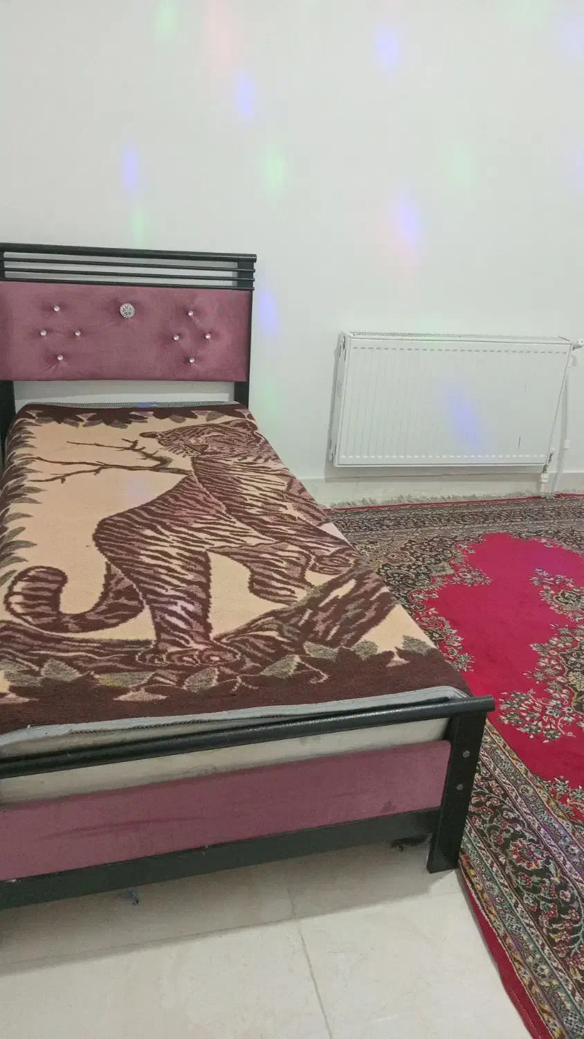 ویلا باغ دو اتاق|اجارهٔ کوتاه‌مدت ویلا و باغ|نوشین شهر, |دیوار