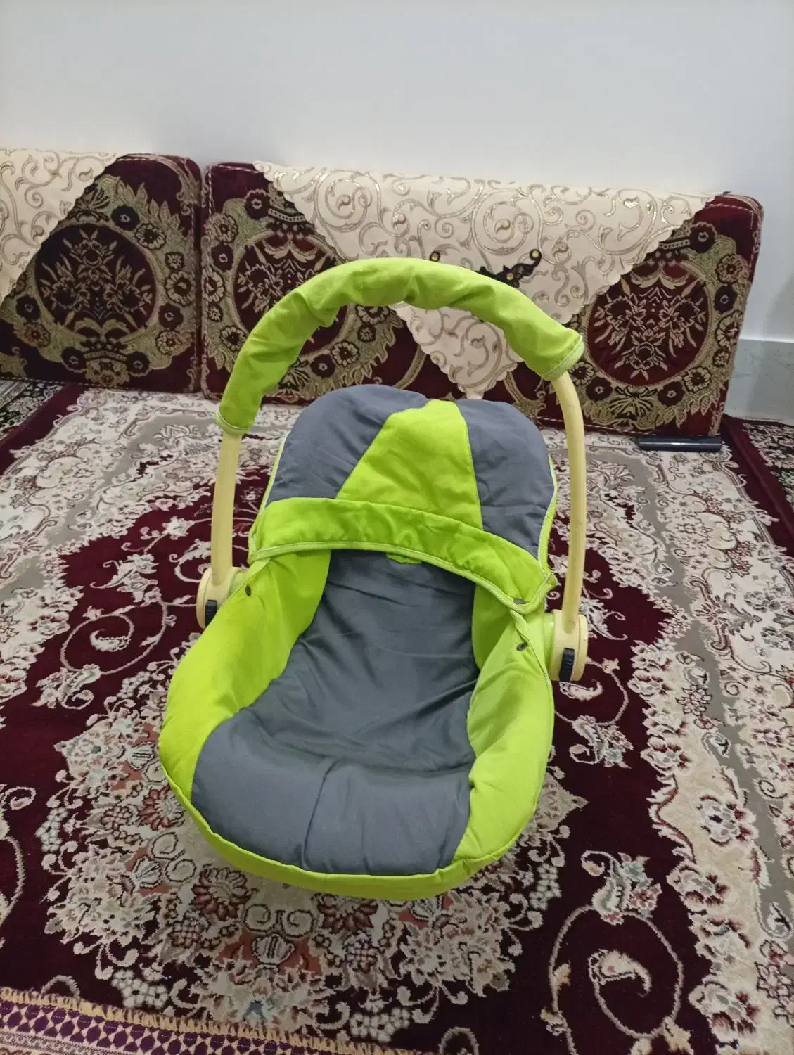 کریر|کالسکه و لوازم جانبی|قم, شاد قلی|دیوار