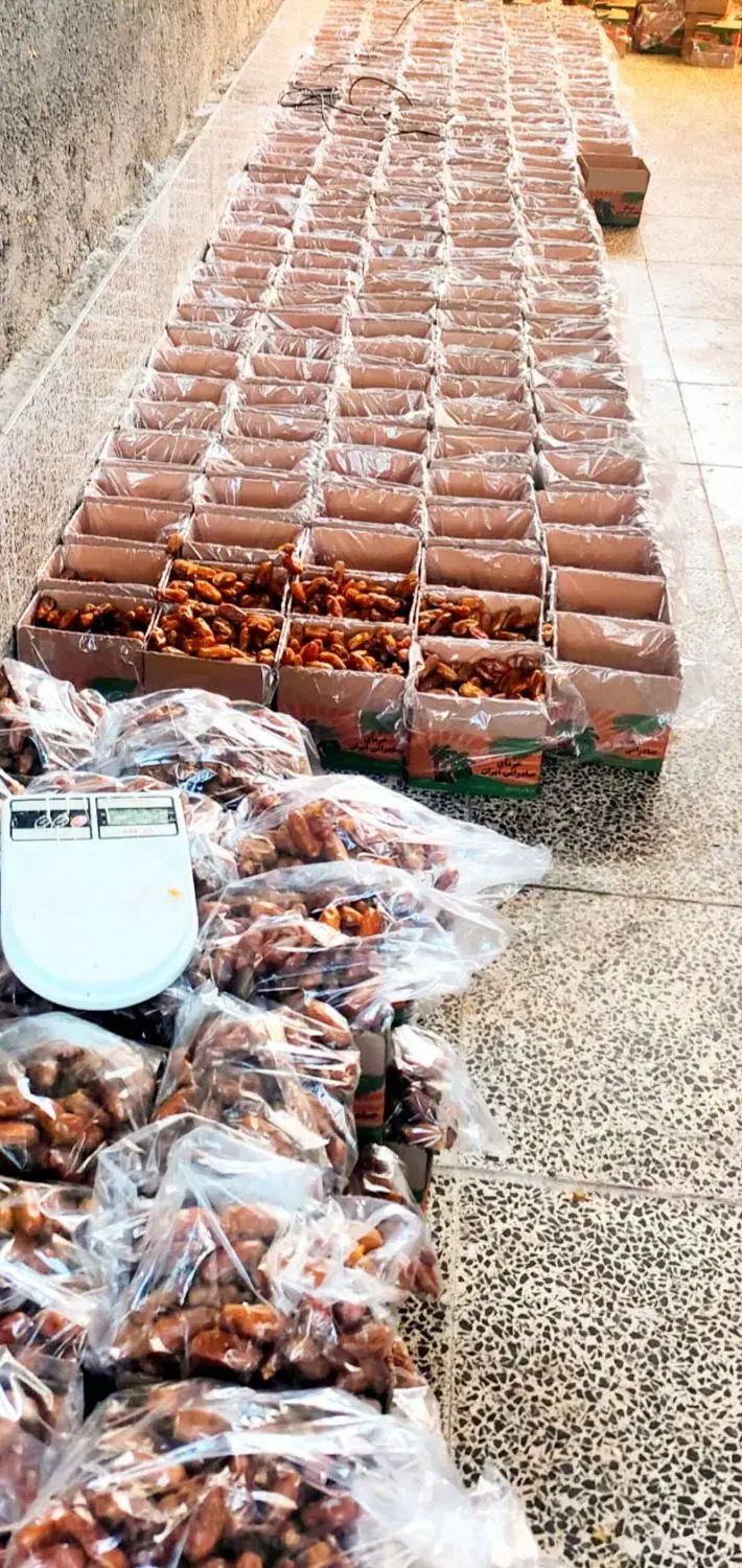 عرضه مستقیم و بدون واسطه خرمای درجه یک خاوران|خوردنی و آشامیدنی|راهگان, |دیوار