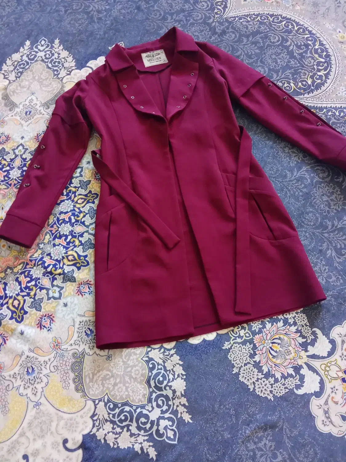 مانتو معاوضه|لباس|یاسوج, |دیوار