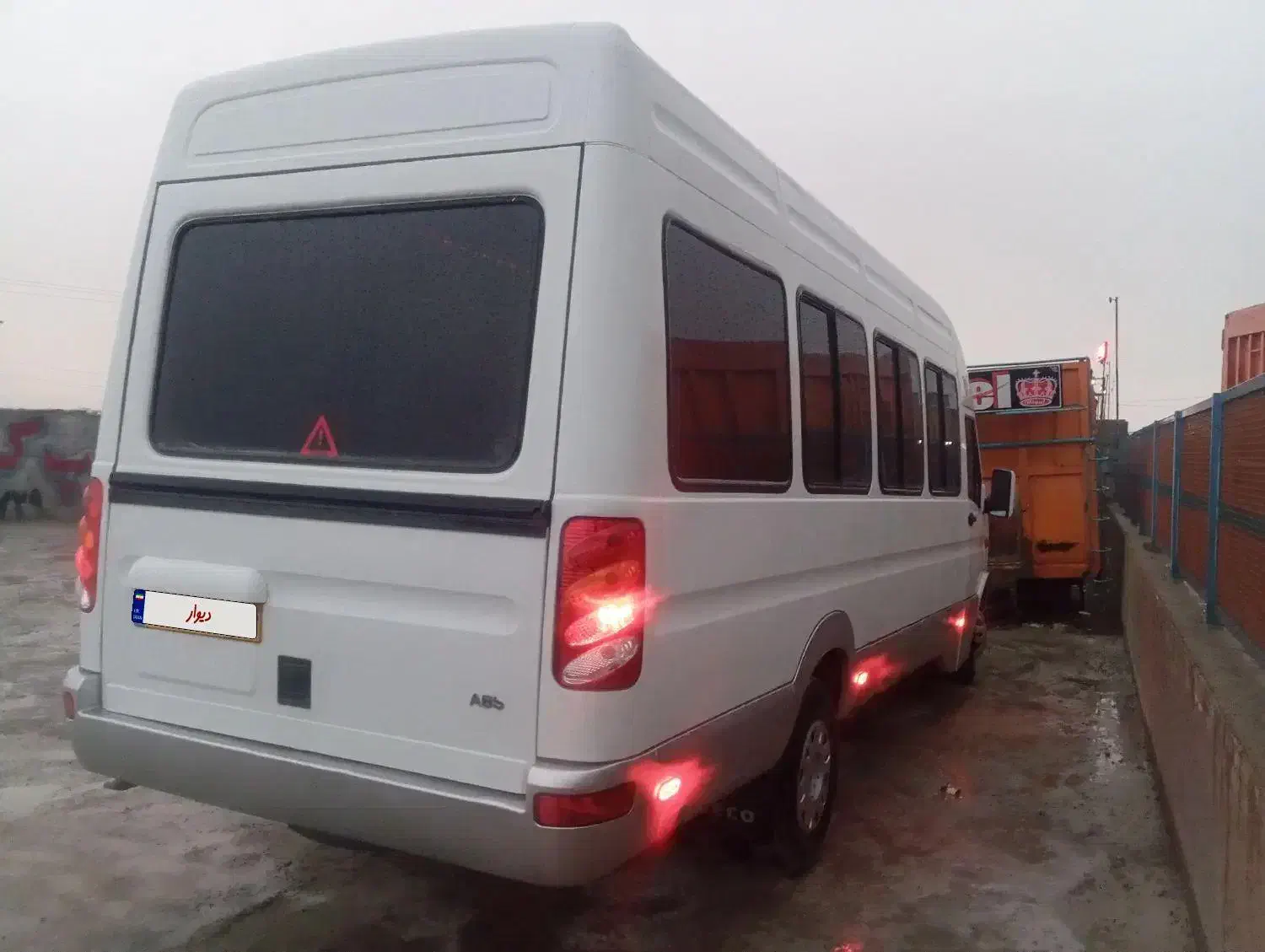 مینی بوس اویکوa50|خودرو سنگین|اصفهان, عمان سامانی|دیوار